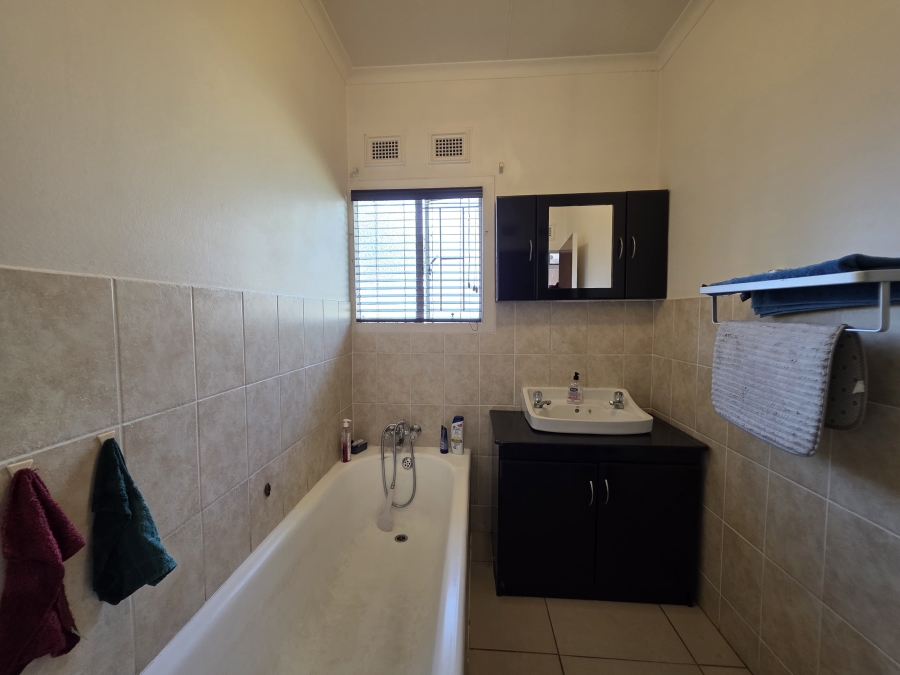 3 Bedroom Property for Sale in Jan Cillierspark Free State